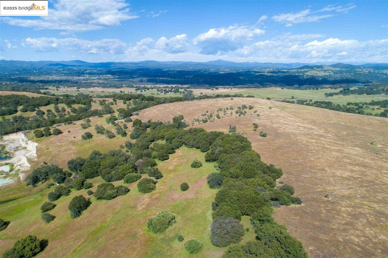 Jamestown, CA 95327,15653 Hwy 108