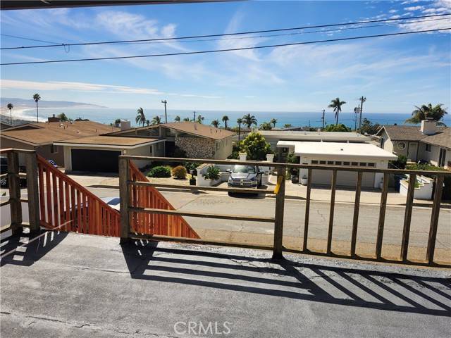 Pismo Beach, CA 93449,940 Tulare ST