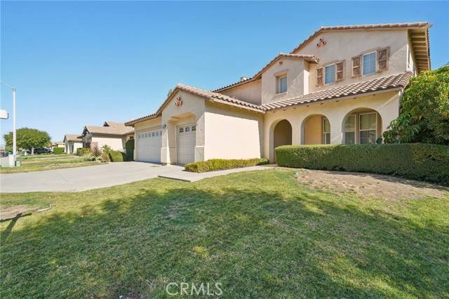 Corona, CA 92883,23718 Bella Vista Rd