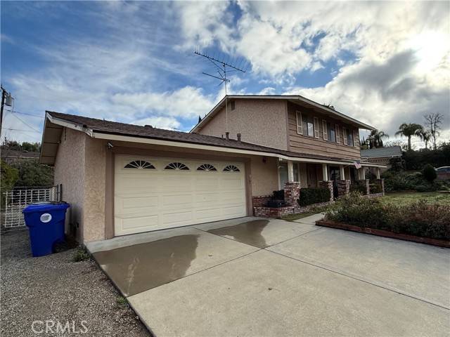 Newhall, CA 91321,23617 Daisetta DR