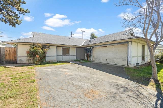 Brea, CA 92821,826 De Jur ST
