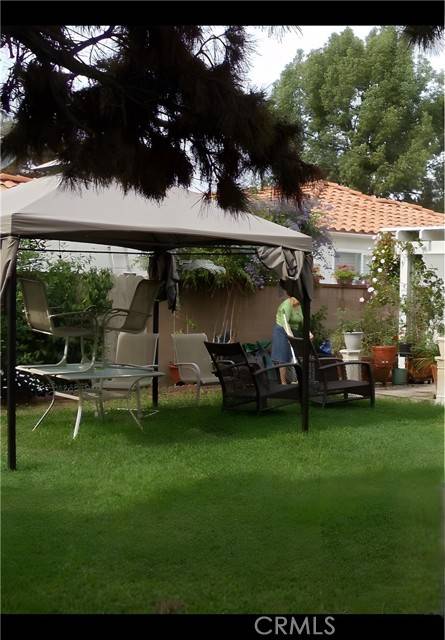 Downey, CA 90240,7844 Gainford ST