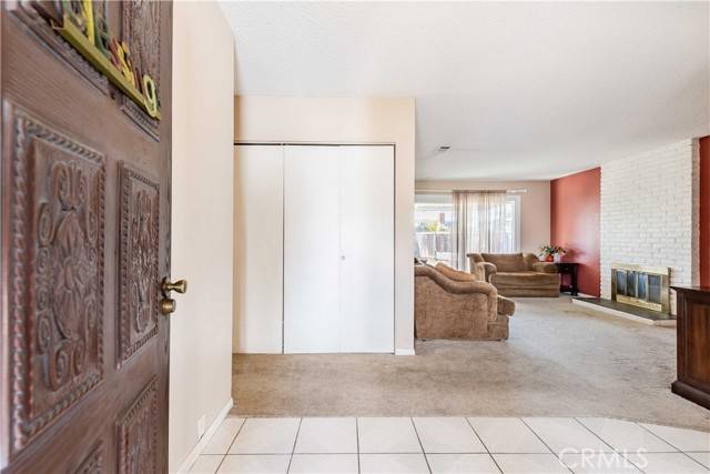 Escondido, CA 92027,2253 Montemar AVE