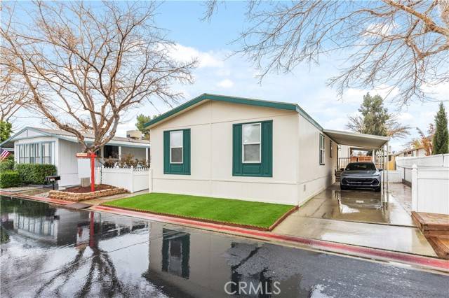 Palmdale, CA 93550,3524 E Avenue R 291