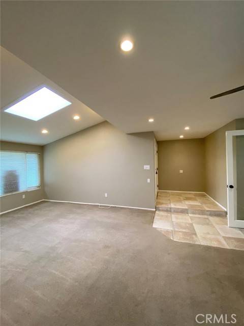 Long Beach, CA 90803,42 Outrigger CT