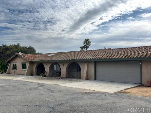 Escondido, CA 92026,9946 Nutby LN