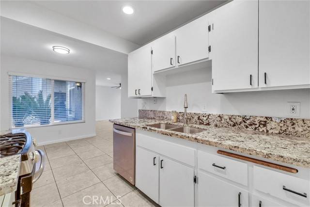 Corona, CA 92882,1310 Brentwood CIR B