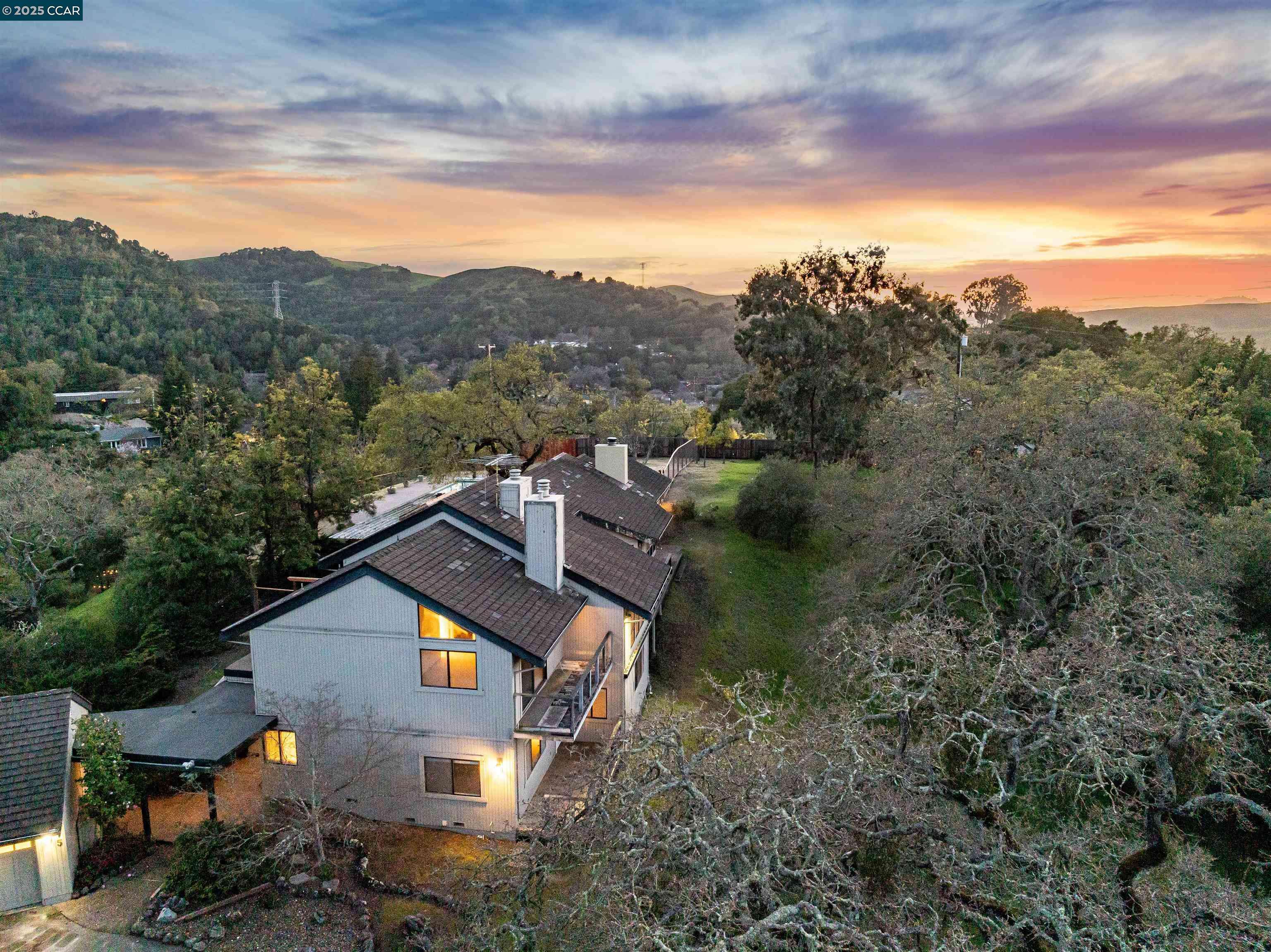 Lafayette, CA 94549,5 Leeward Glen RD