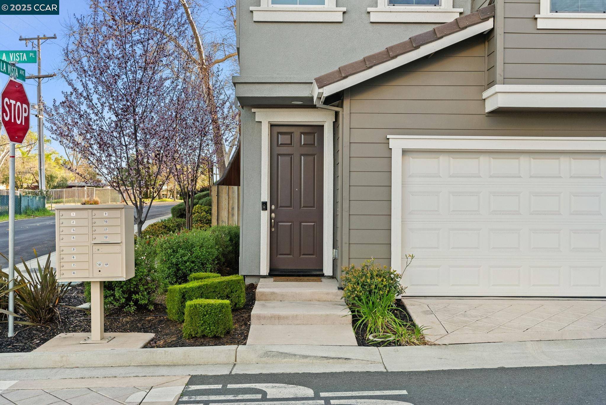 Concord, CA 94521,3892 Villa Vista Pl