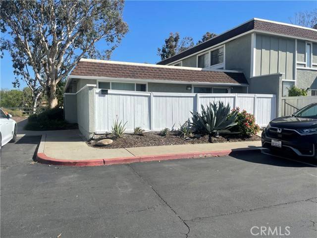 Mission Viejo, CA 92691,22952 Via Pimiento 1L