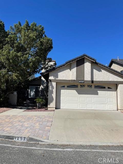 Simi Valley, CA 93065,1257 Village CT