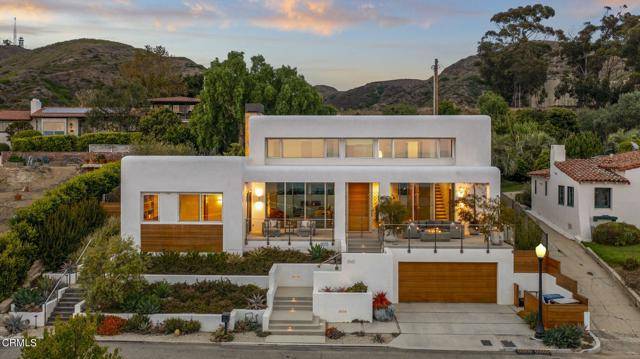 Ventura, CA 93001,1843 Hillcrest DR
