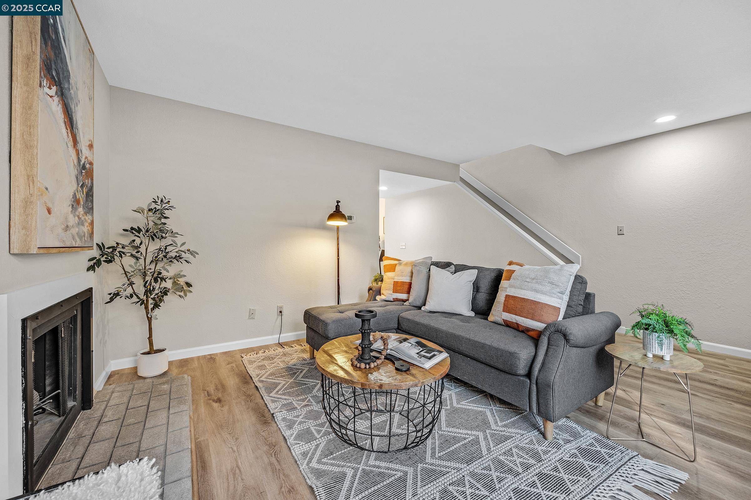Walnut Creek, CA 94597,1294 Honey Trl