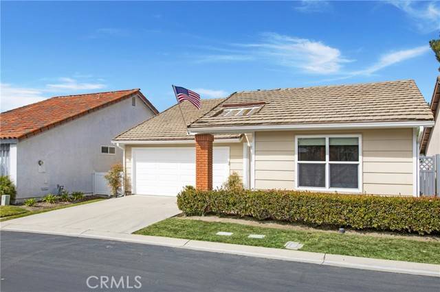 Mission Viejo, CA 92692,23232 Villena