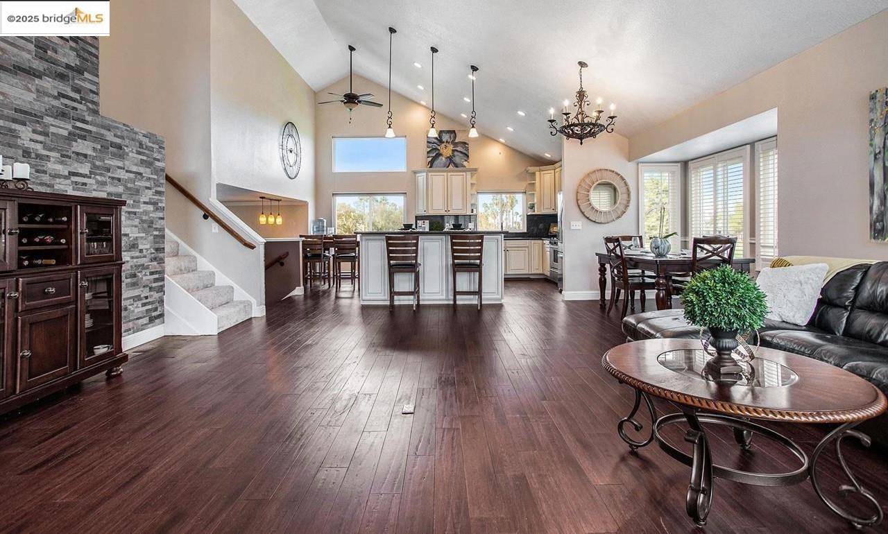 Discovery Bay, CA 94505-9999,5301 EMERALD CT
