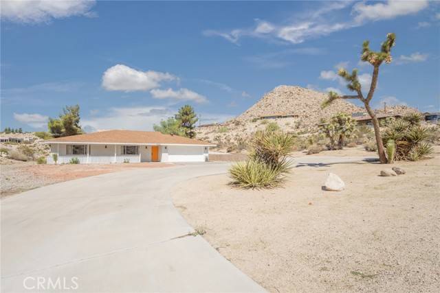 Yucca Valley, CA 92284,57508 Buena Suerte RD