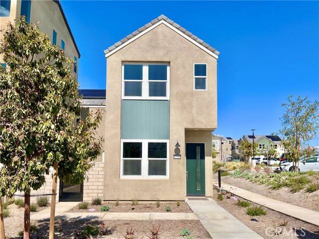 Valencia, CA 91381,27358 Hyland CT