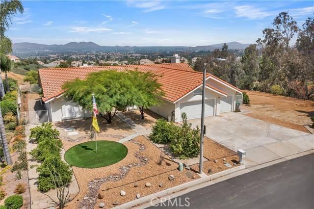 Riverside, CA 92503,10881 Orchard View LN