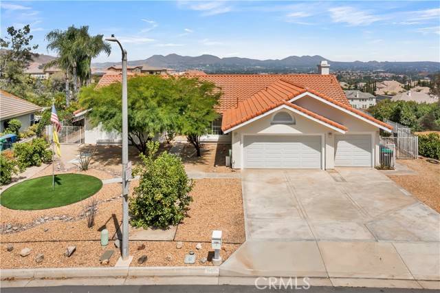 Riverside, CA 92503,10881 Orchard View LN