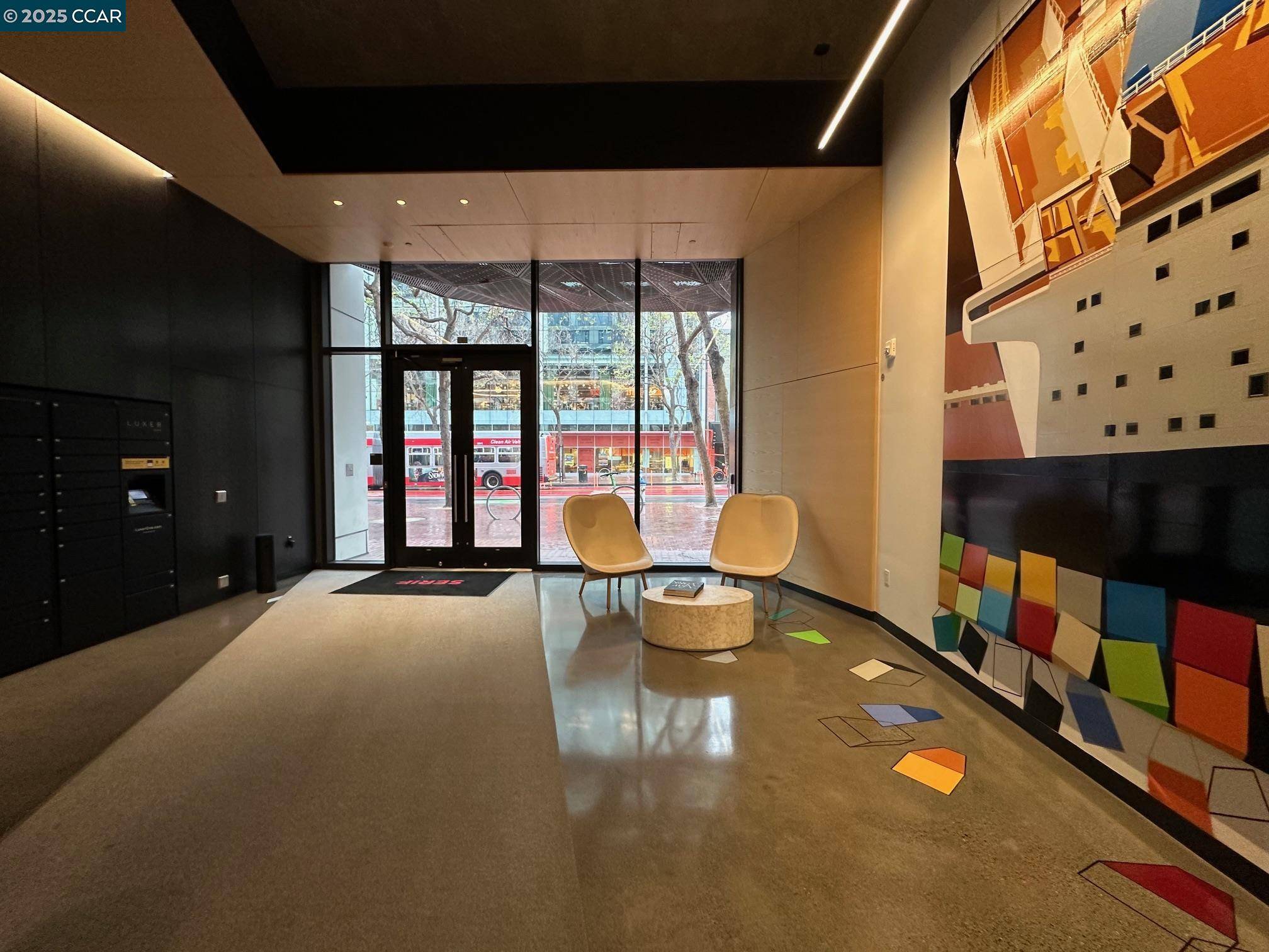 San Francisco, CA 94102,960 Market Street 412