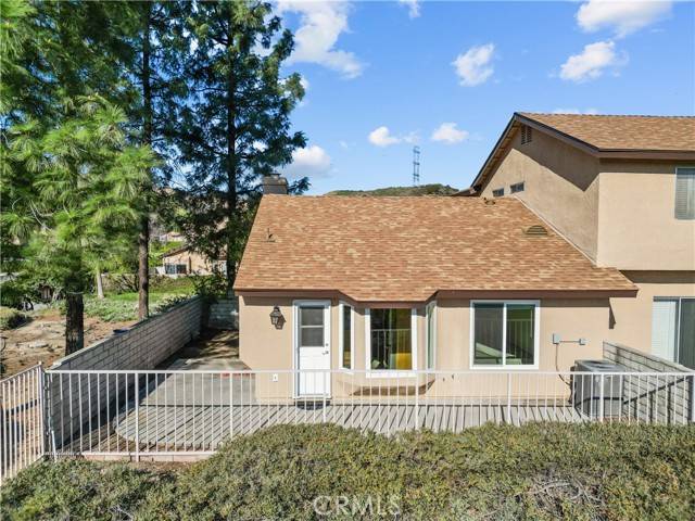 Saugus, CA 91390,22903 Banyan PL 221