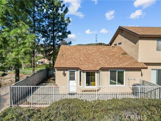 Saugus, CA 91390,22903 Banyan PL 221