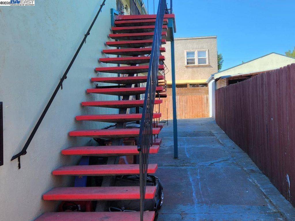Oakland, CA 94621,1069 71st AVE