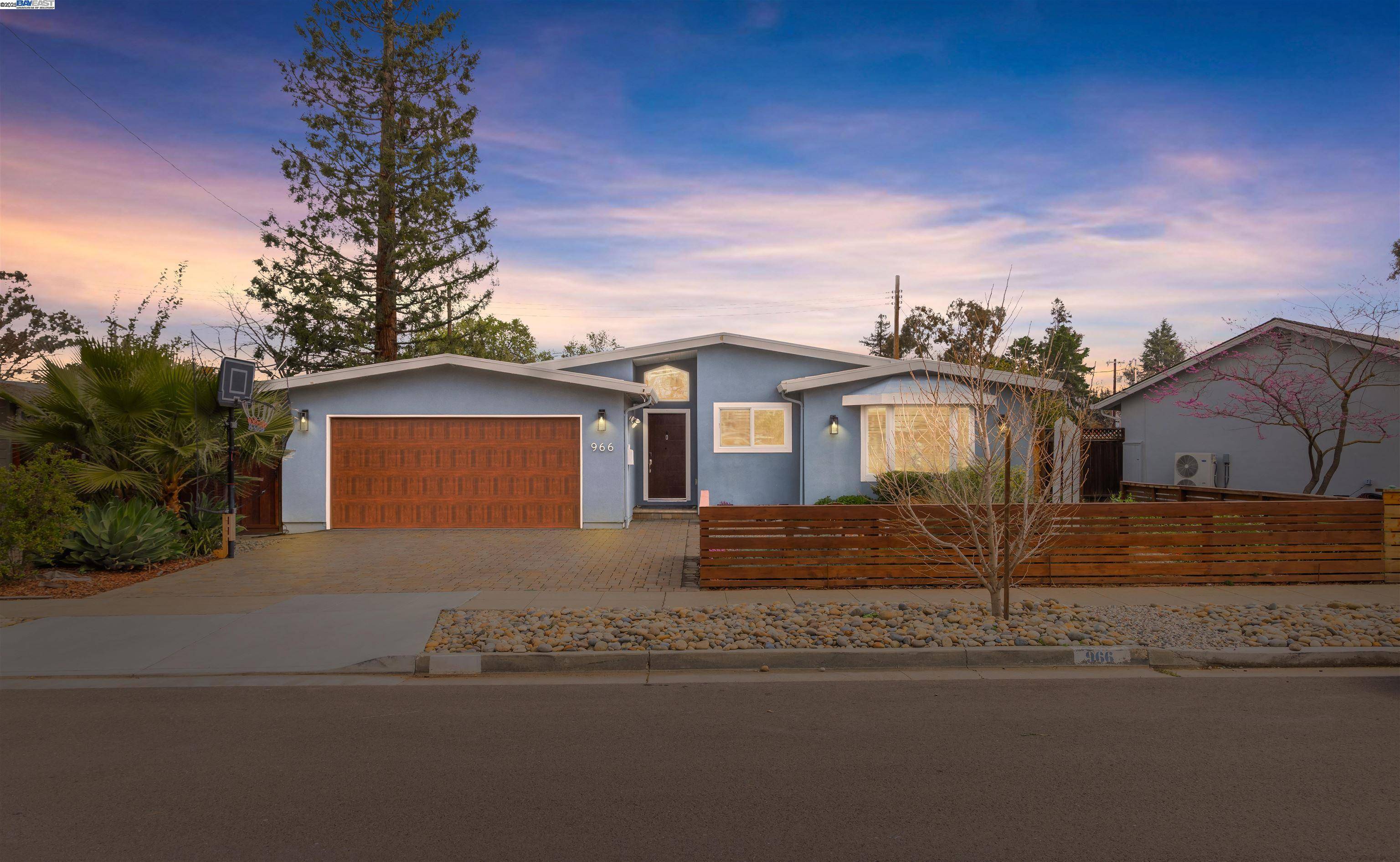 San Jose, CA 95126,966 Delbert WAY