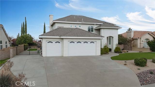 Lancaster, CA 93536,42076 Shadow Hills DR