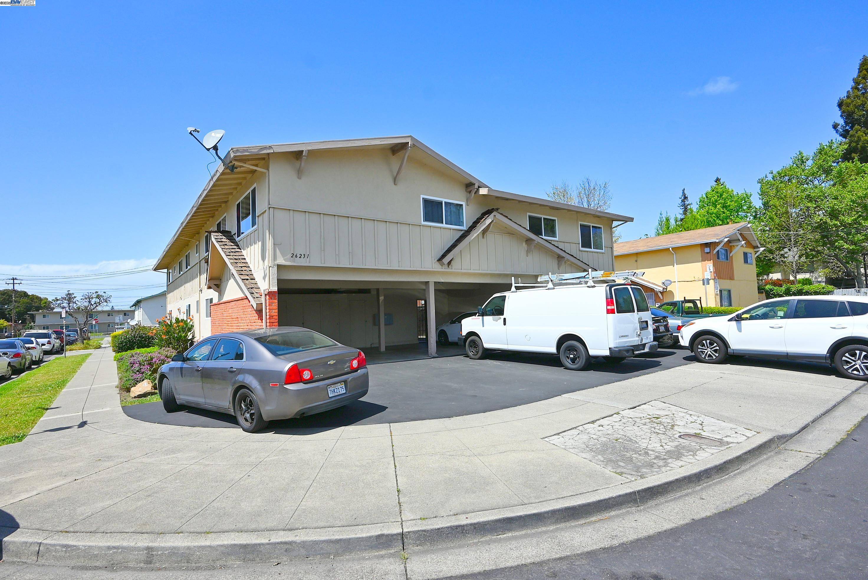 Hayward, CA 94544,26231 Gamboa St