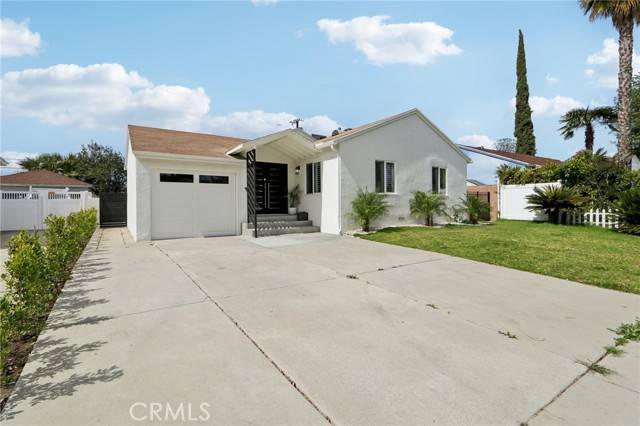 Reseda, CA 91335,6417 Jamieson AVE