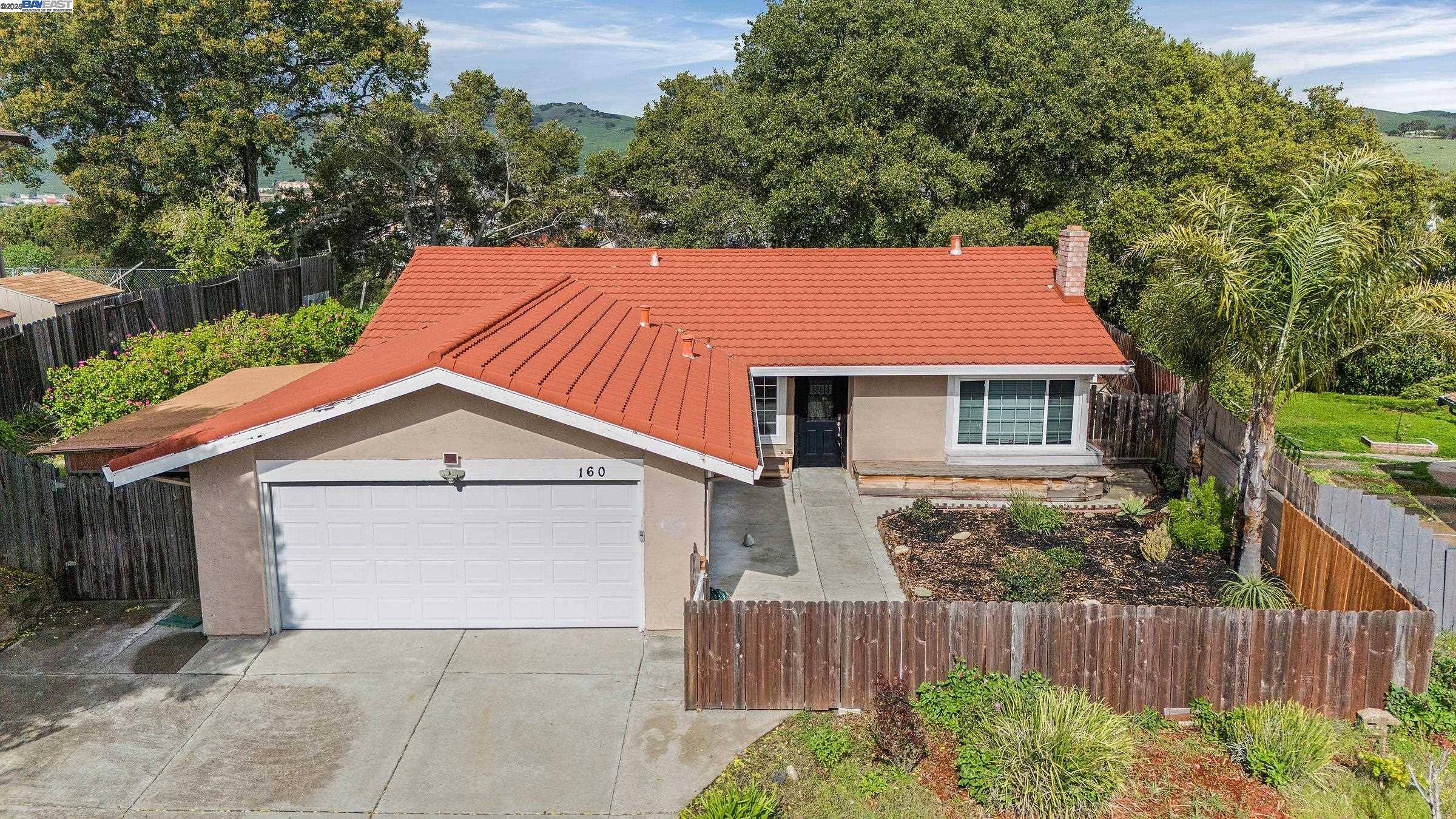 Vallejo, CA 94591,160 Wood CT