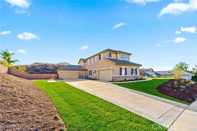 Colton, CA 92324,3040 Crystal Ridge LN