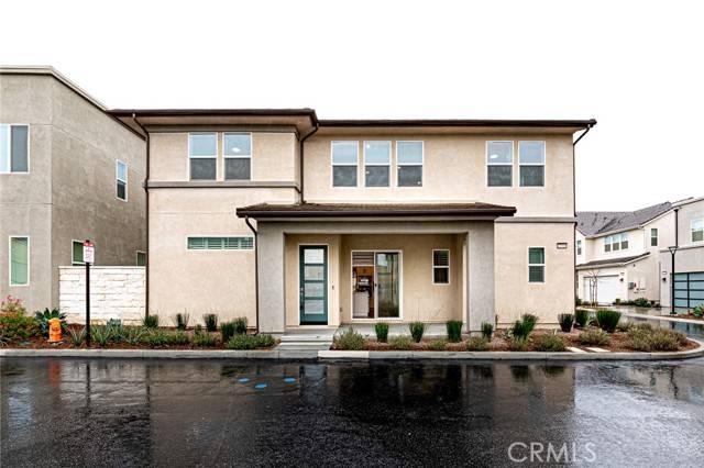 Valencia, CA 91381,27018 Goldfields CT