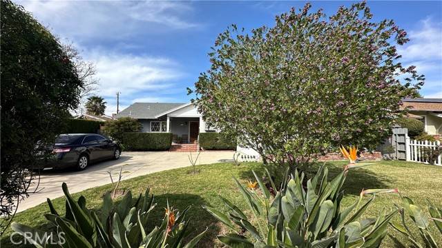 Northridge, CA 91324,19041 Schoenborn ST