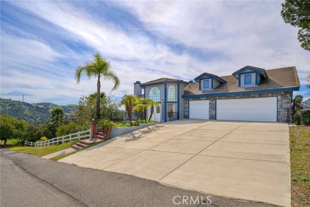 Diamond Bar, CA 91765,2735 Broken Feather LN