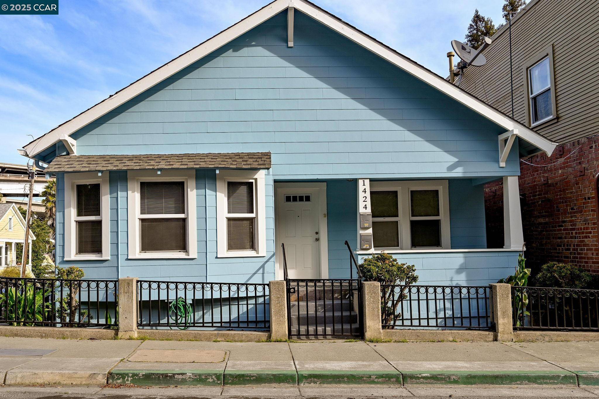 Crockett, CA 94525,1424 Pomona St