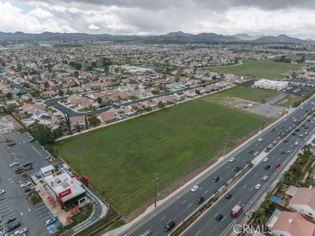 Menifee, CA 92584,0 Newport RD