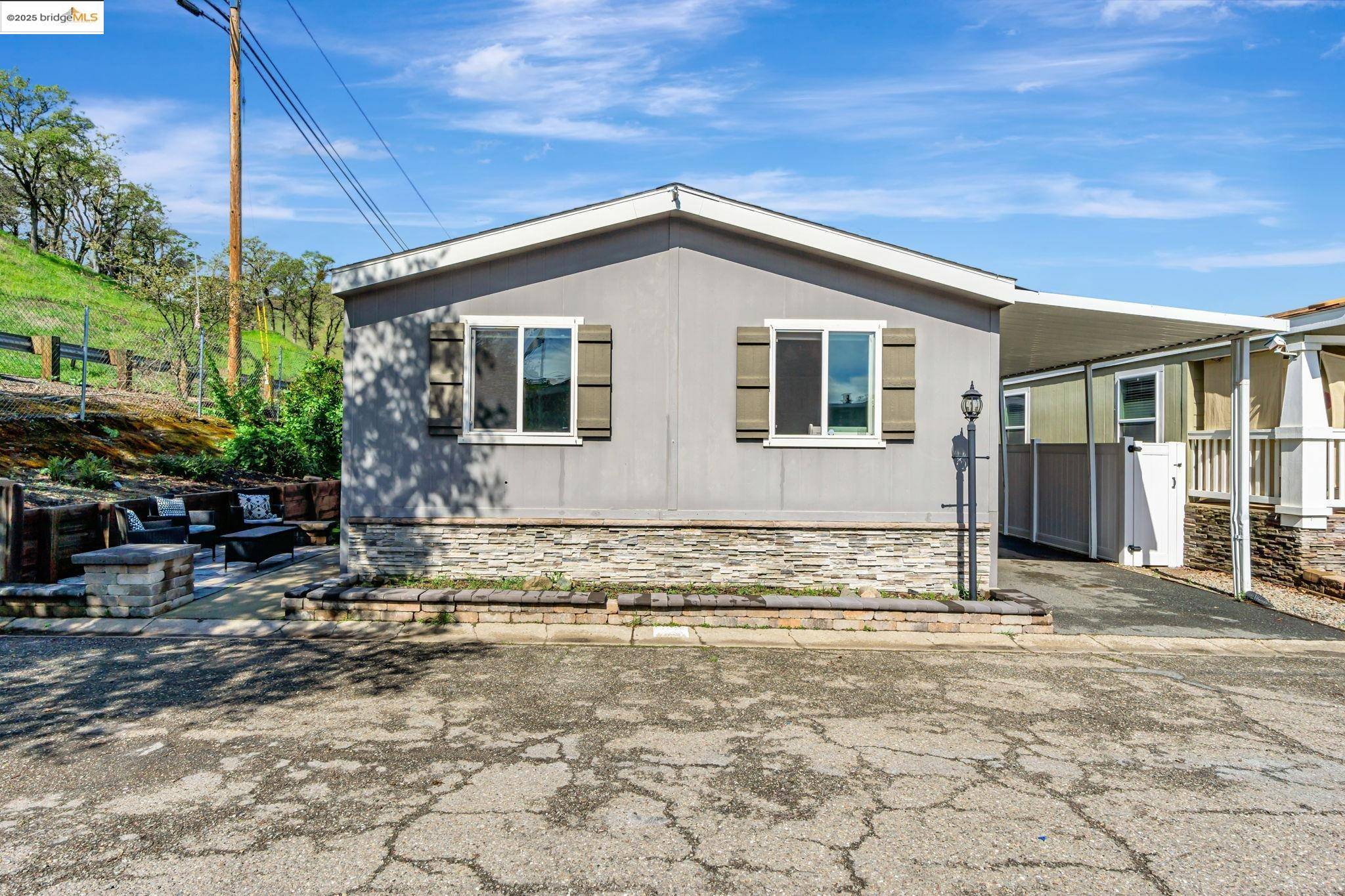 Clayton, CA 94517,16711 Marsh Creek Rd 126