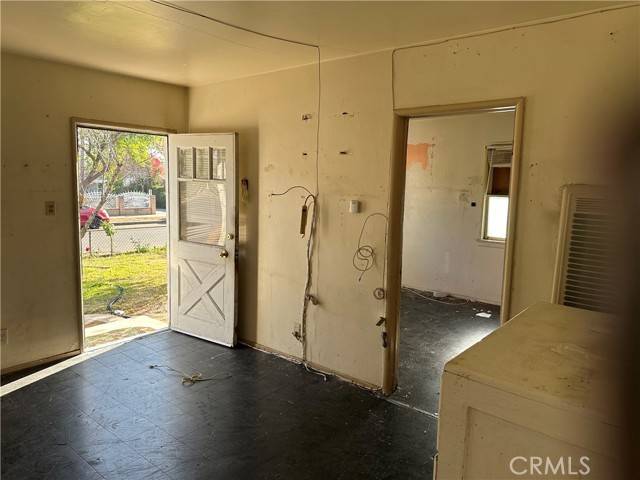 Sylmar, CA 91342,14043 Aztec ST