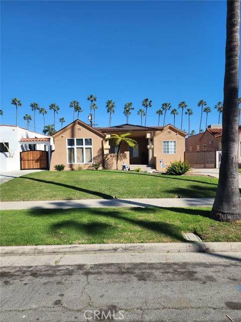 Los Angeles, CA 90043,5516 S Rimpau BLD