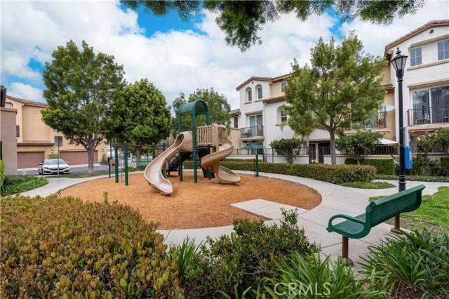 Chino Hills, CA 91709,17871 Shady View DR 406