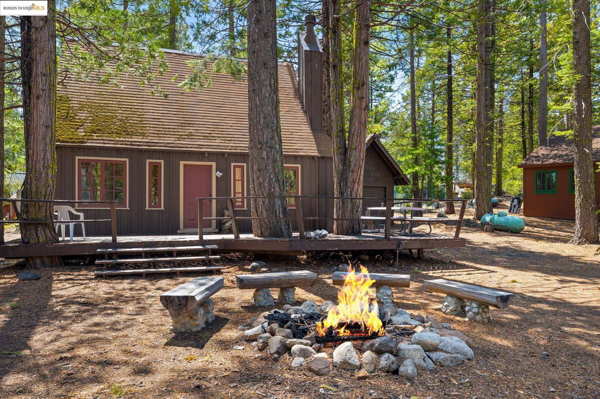Pinecrest, CA 95364,173 Cliff