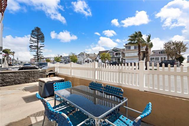 Newport Beach, CA 92661,112 E Balboa BLD A