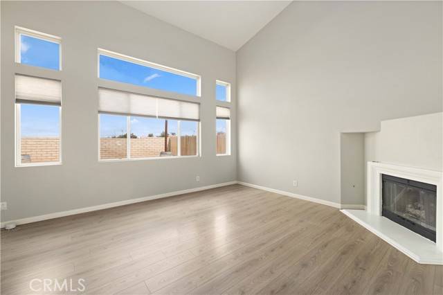 Palmdale, CA 93552,5449 Essex DR