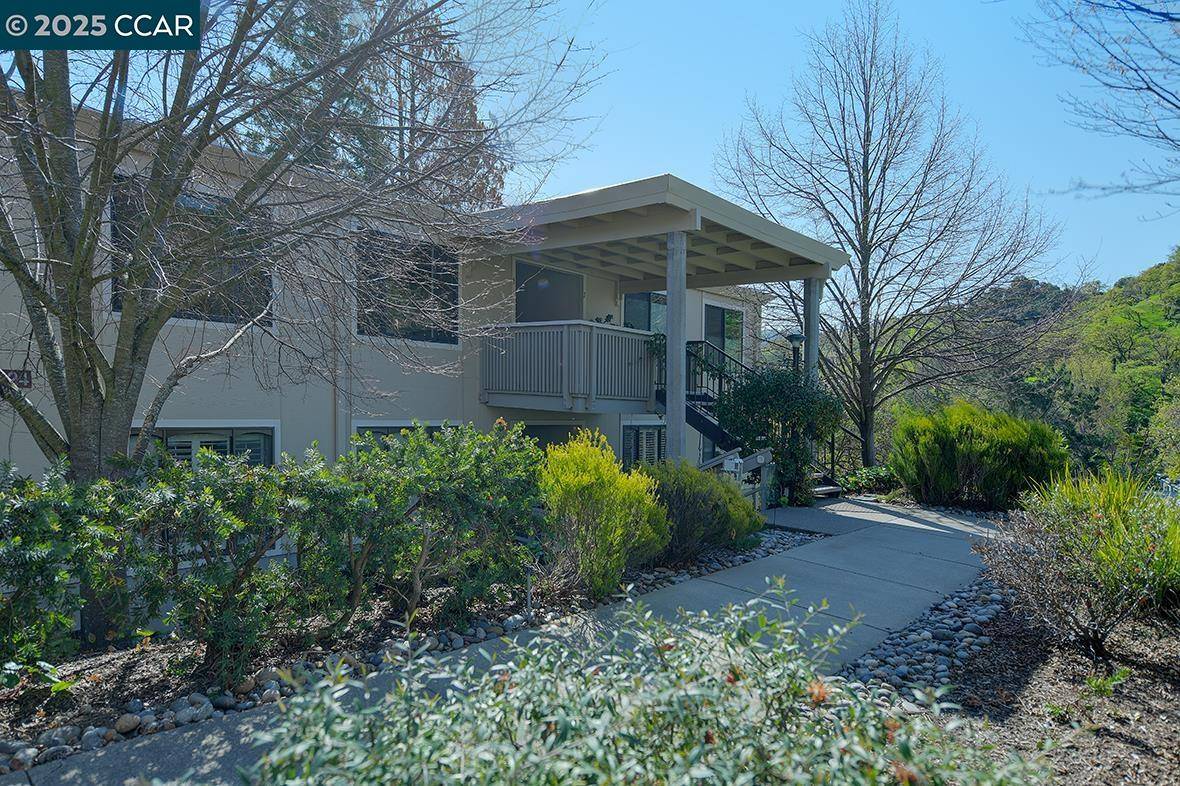Walnut Creek, CA 94595,2224 Pine Knoll Dr 5