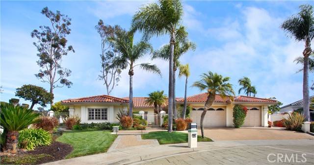 Laguna Niguel, CA 92677,26 S South Peak