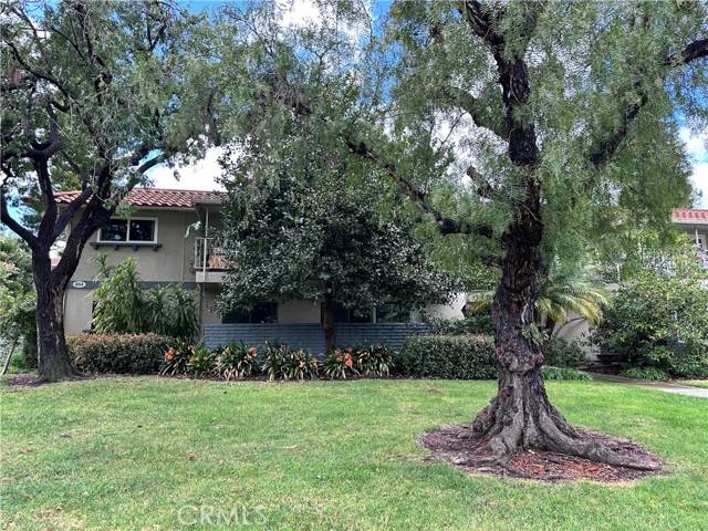 Laguna Woods, CA 92637,854 Ronda Mendoza B