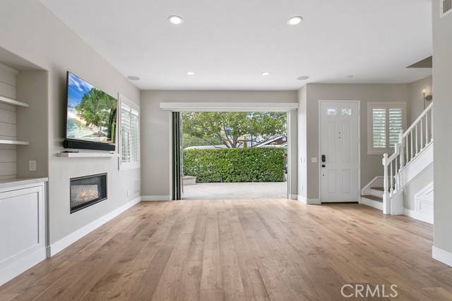 Corona Del Mar, CA 92625,500 Marigold AVE