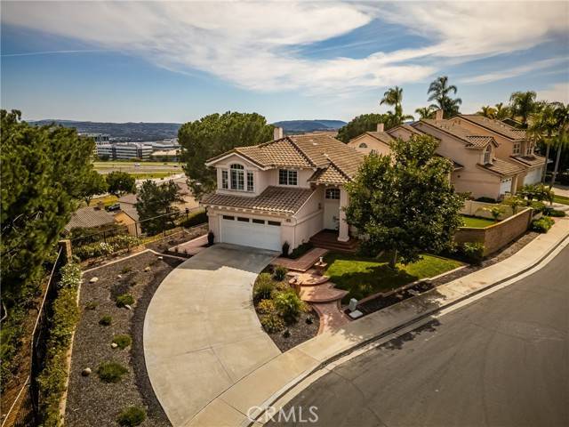 Aliso Viejo, CA 92656,46 Flintstone